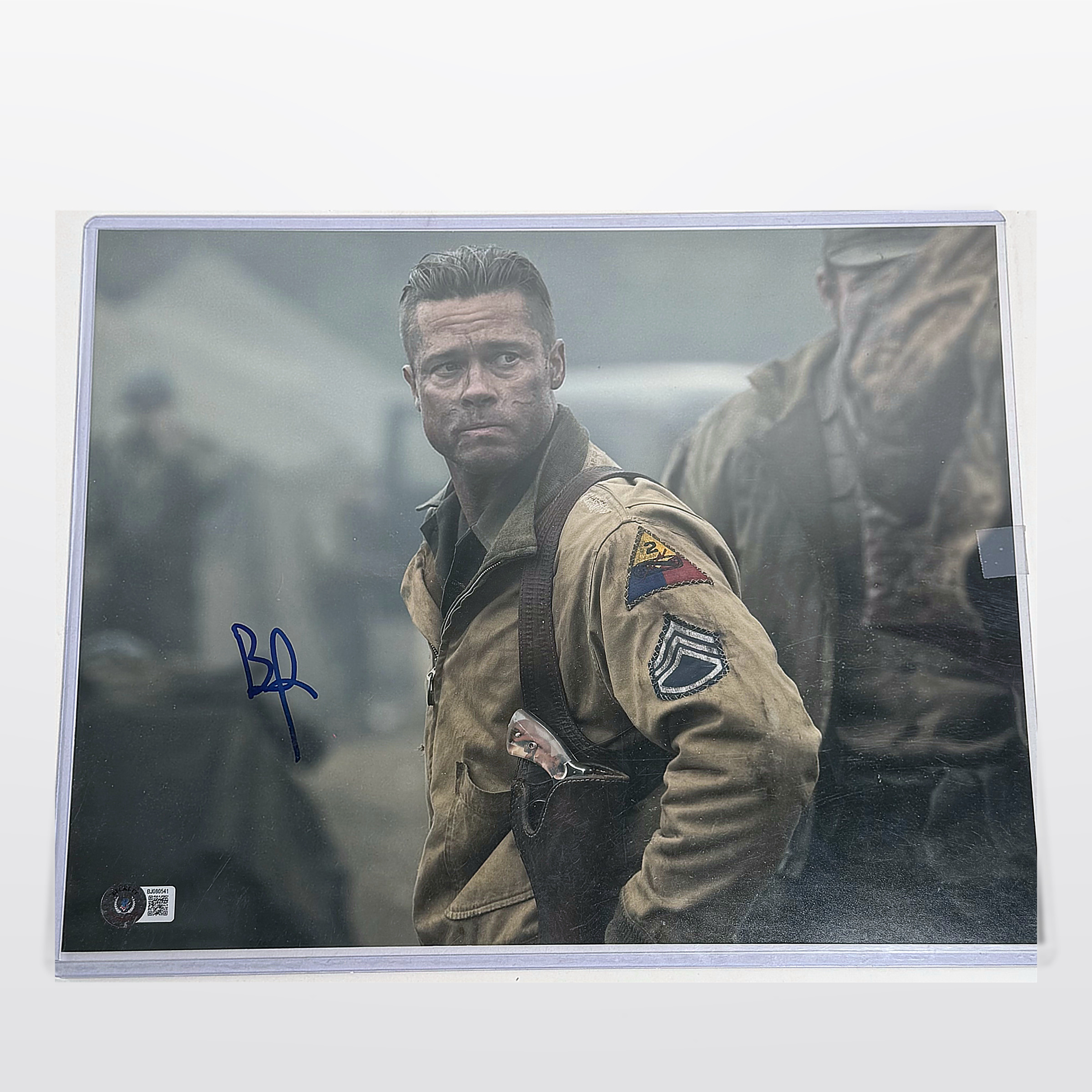 Brad Pitt Fury Cast Signed 11x14 Photo Beckett BJ080541