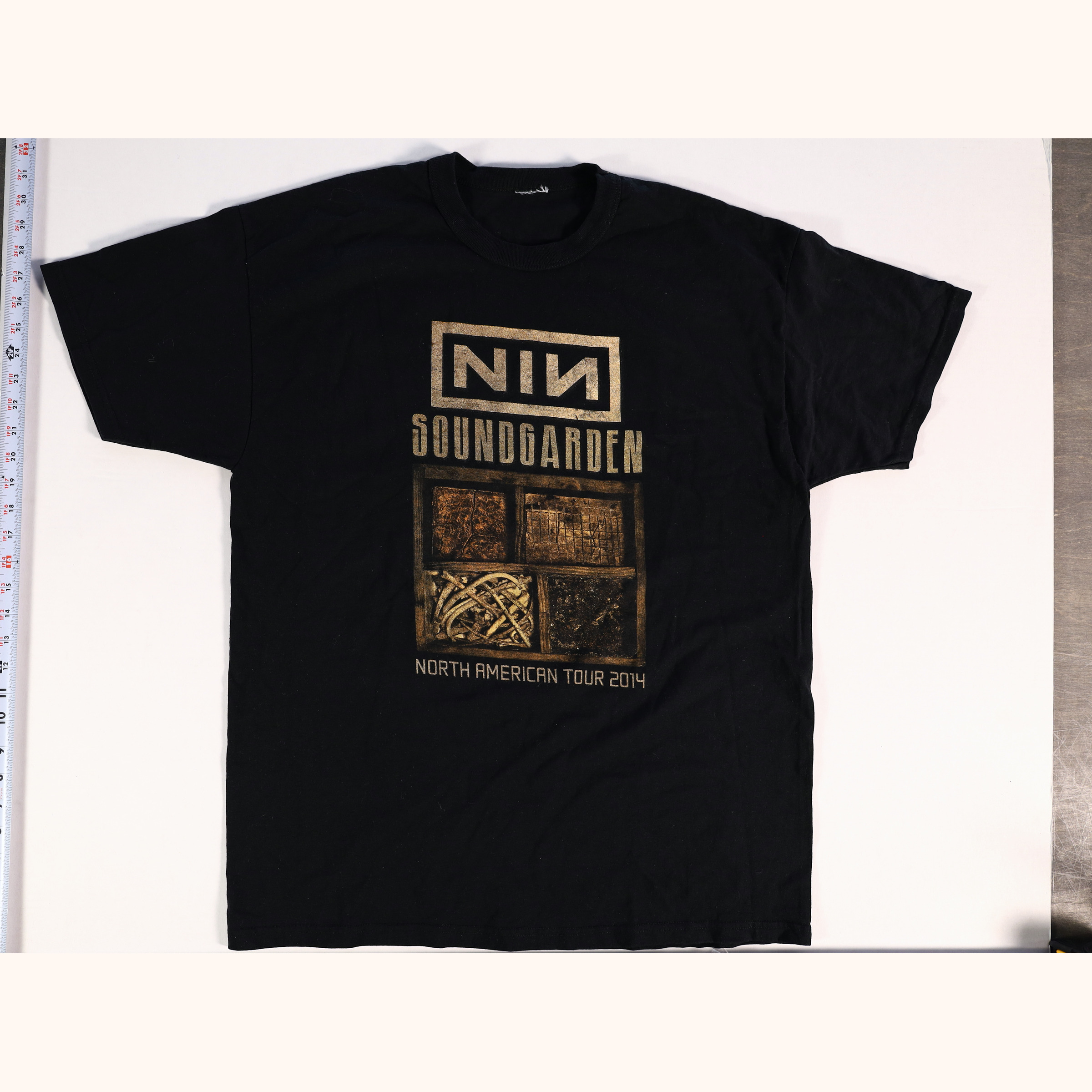 Vintage Nine Inch Nails / Soundgarden North American Tour 2014 T-Shirt