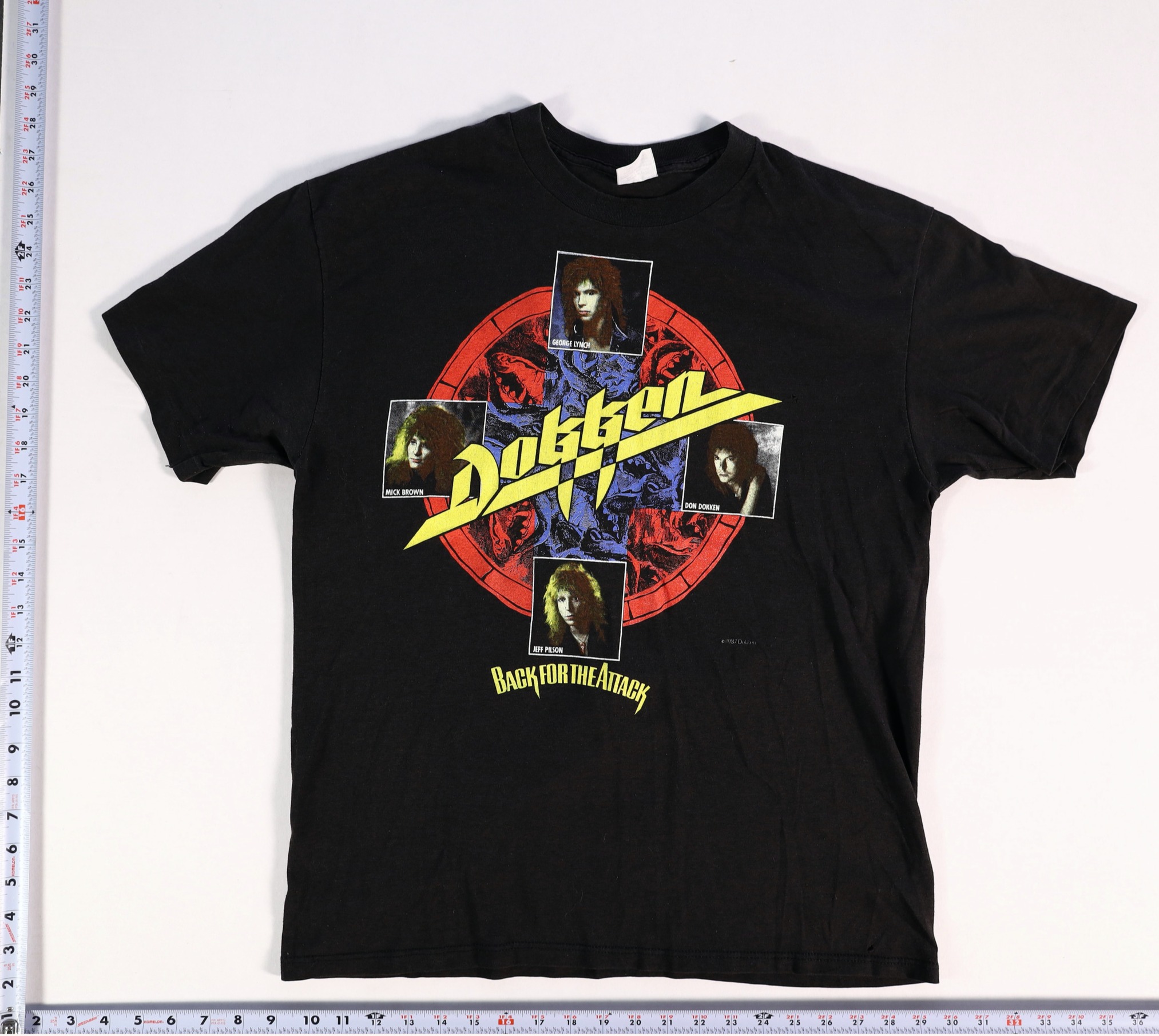 Vintage 1980s Dokken Back For The Attack T-Shirt Size XL