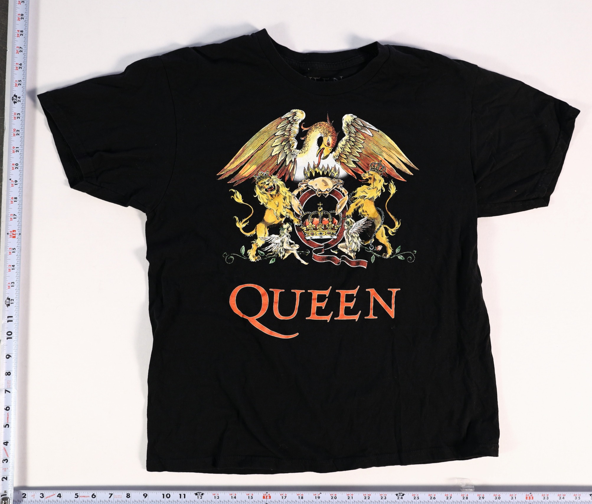 Vintage 2010s QUEEN T-Shirt Size L
