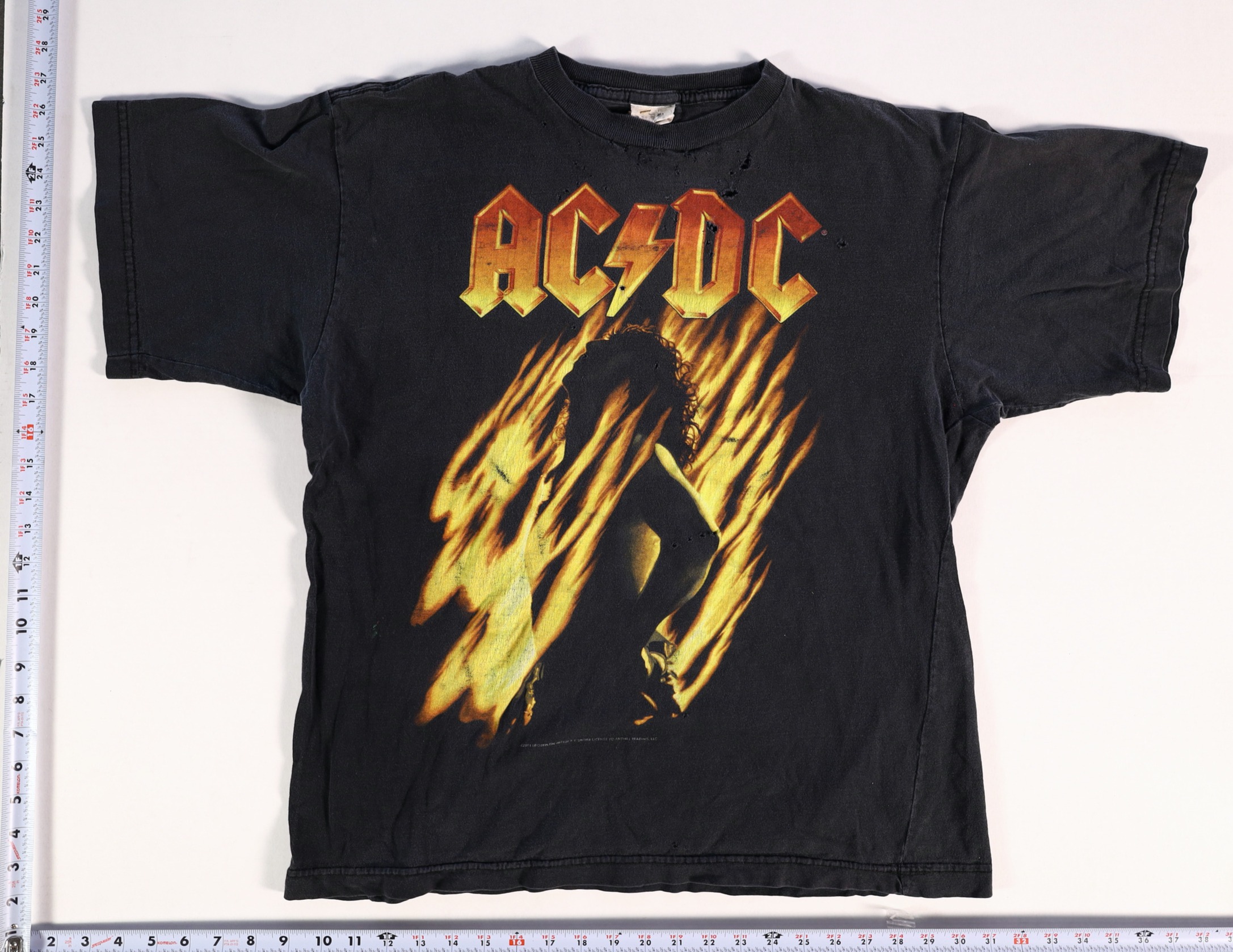 Vintage AC/DC Bonfire T-Shirt Size M