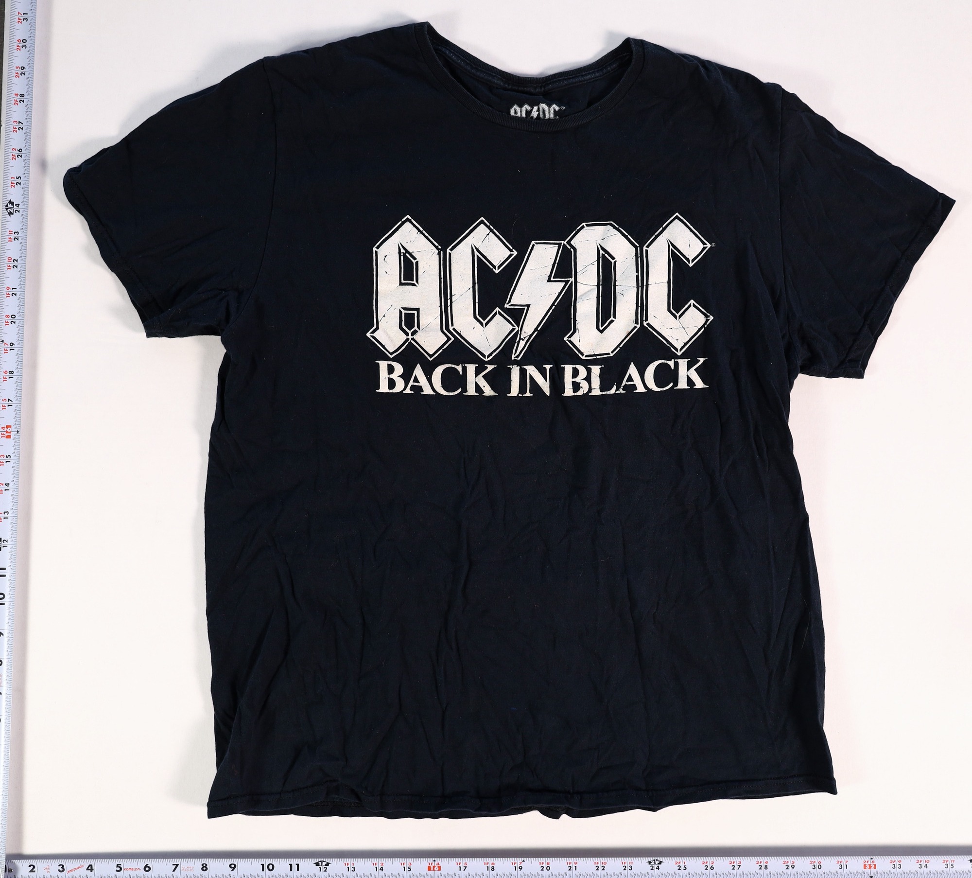 Vintage AC/DC Back In Black T-Shirt Size XL