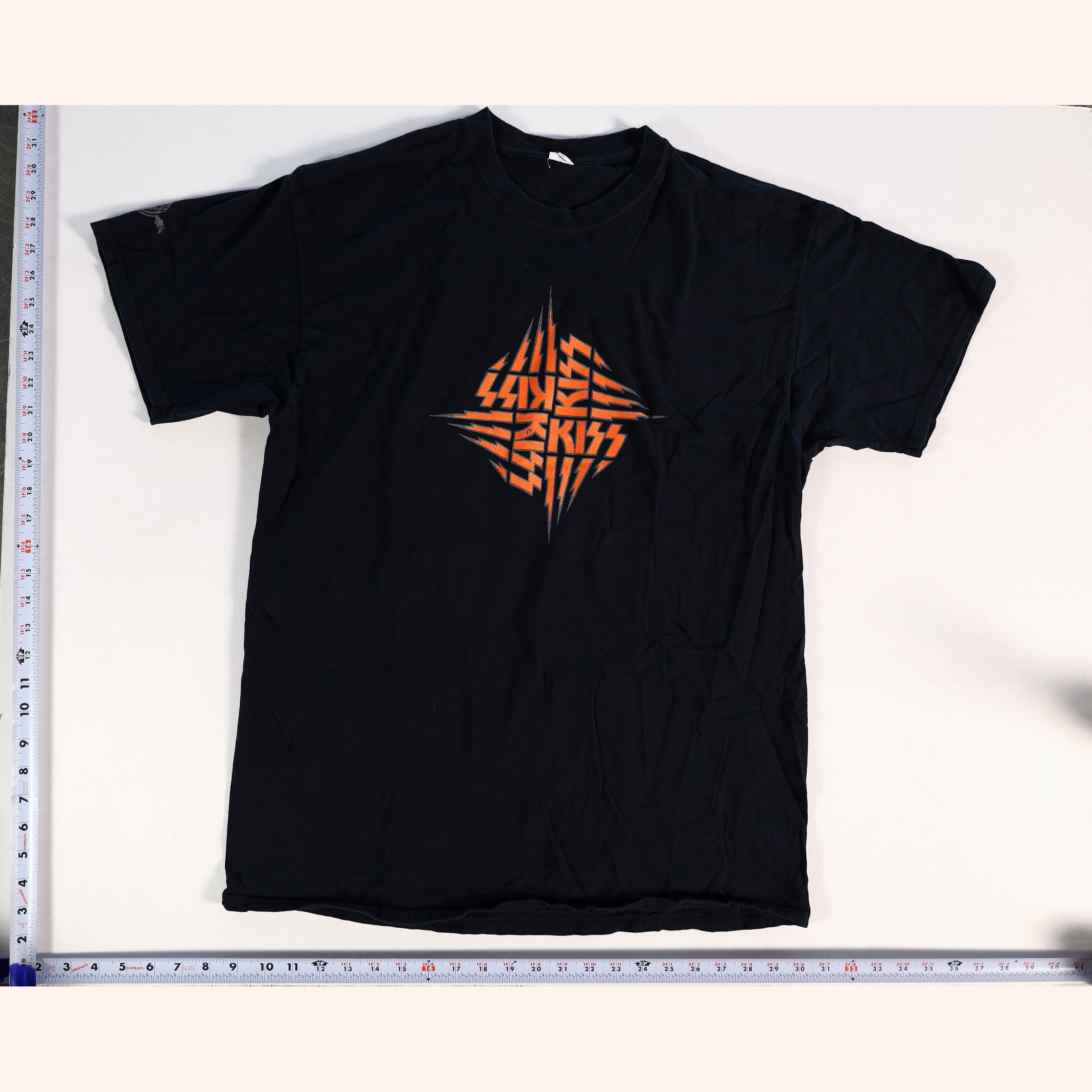 Vintage KISS Graphic T-Shirt Fits Like L