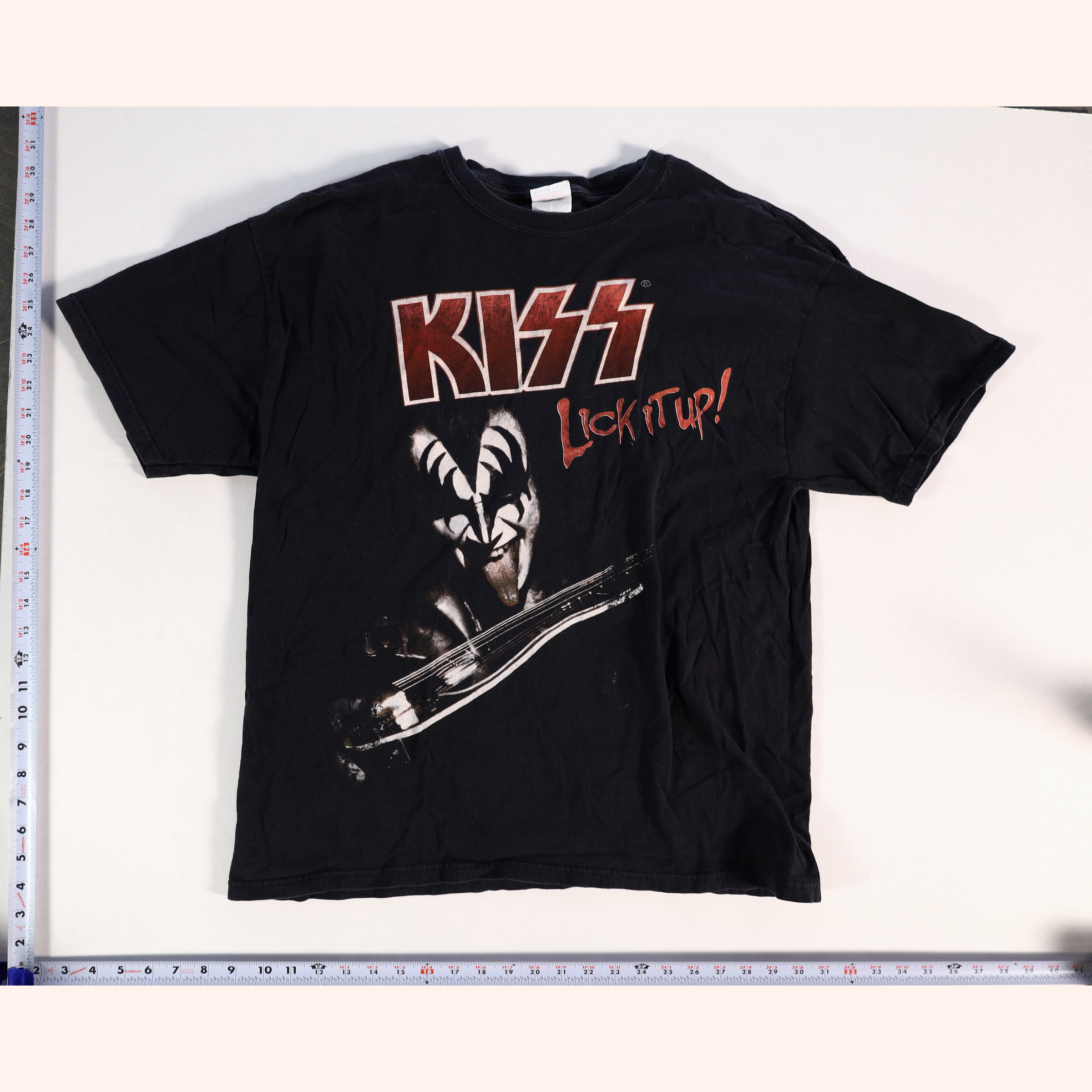 Vintage 2000s KISS Lick It Up T-Shirt Size XL