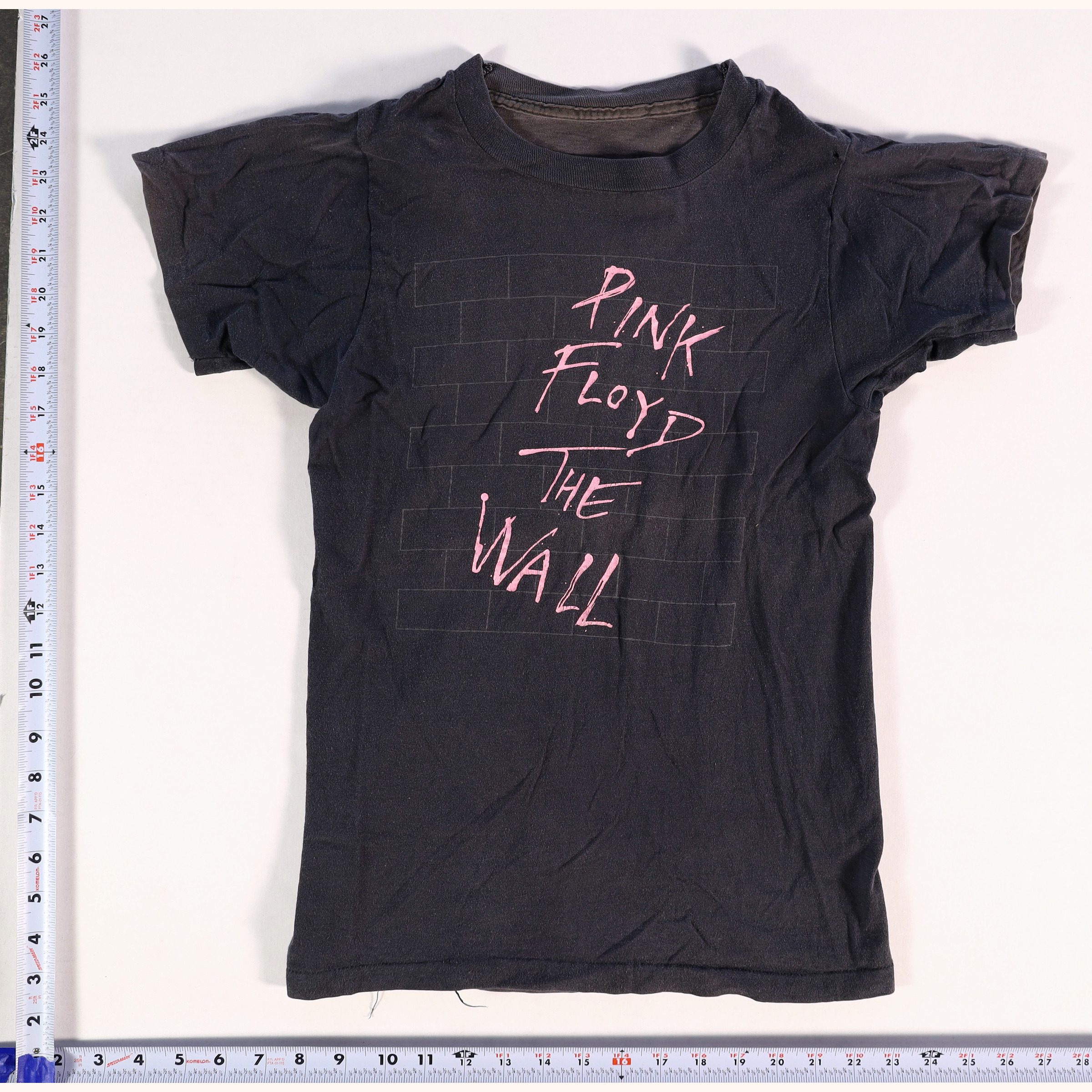 Vintage Pink Floyd The Wall T-Shirt