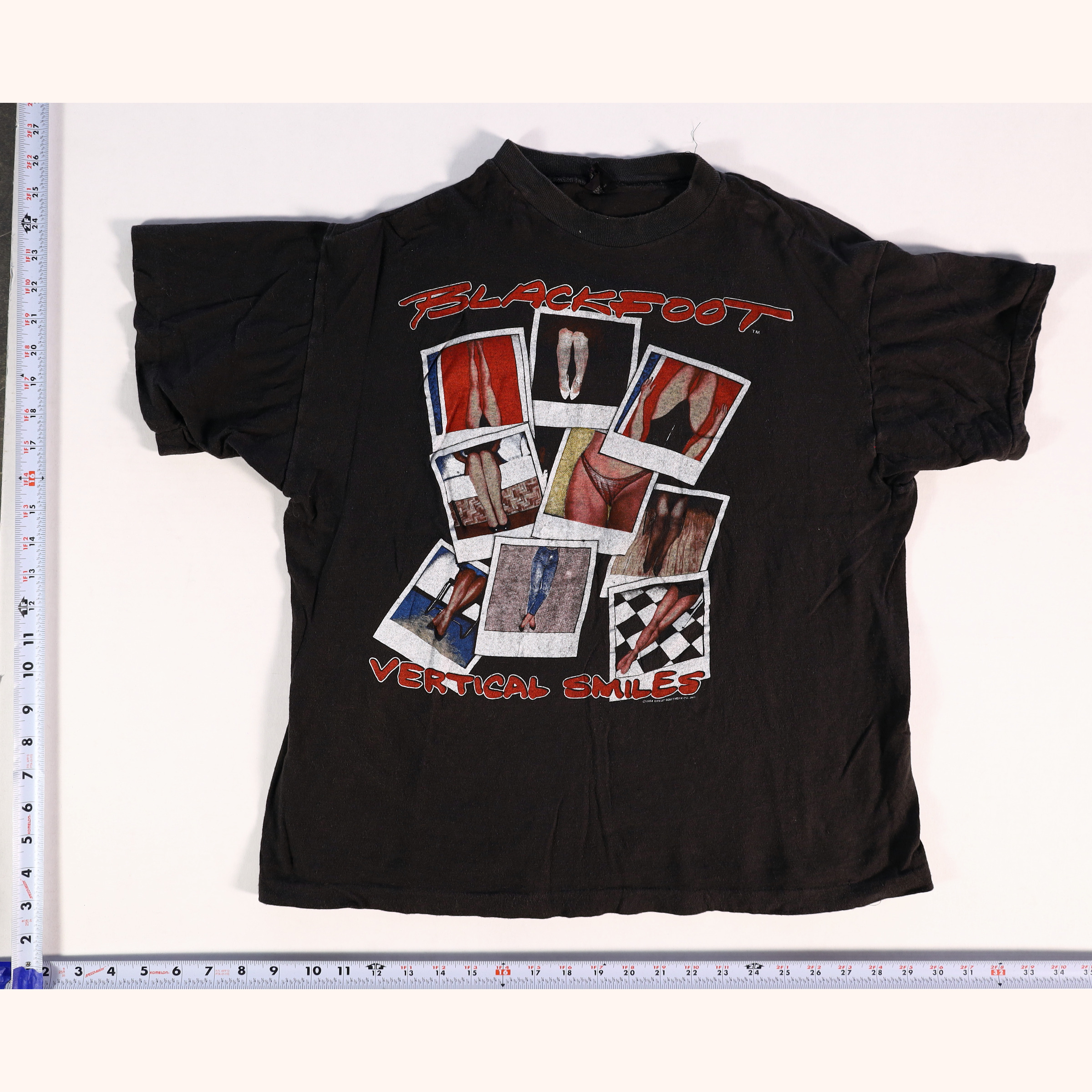Vintage 1980s Blackfoot Vertical Smiles Tour 1984-85 T-Shirt Size XL