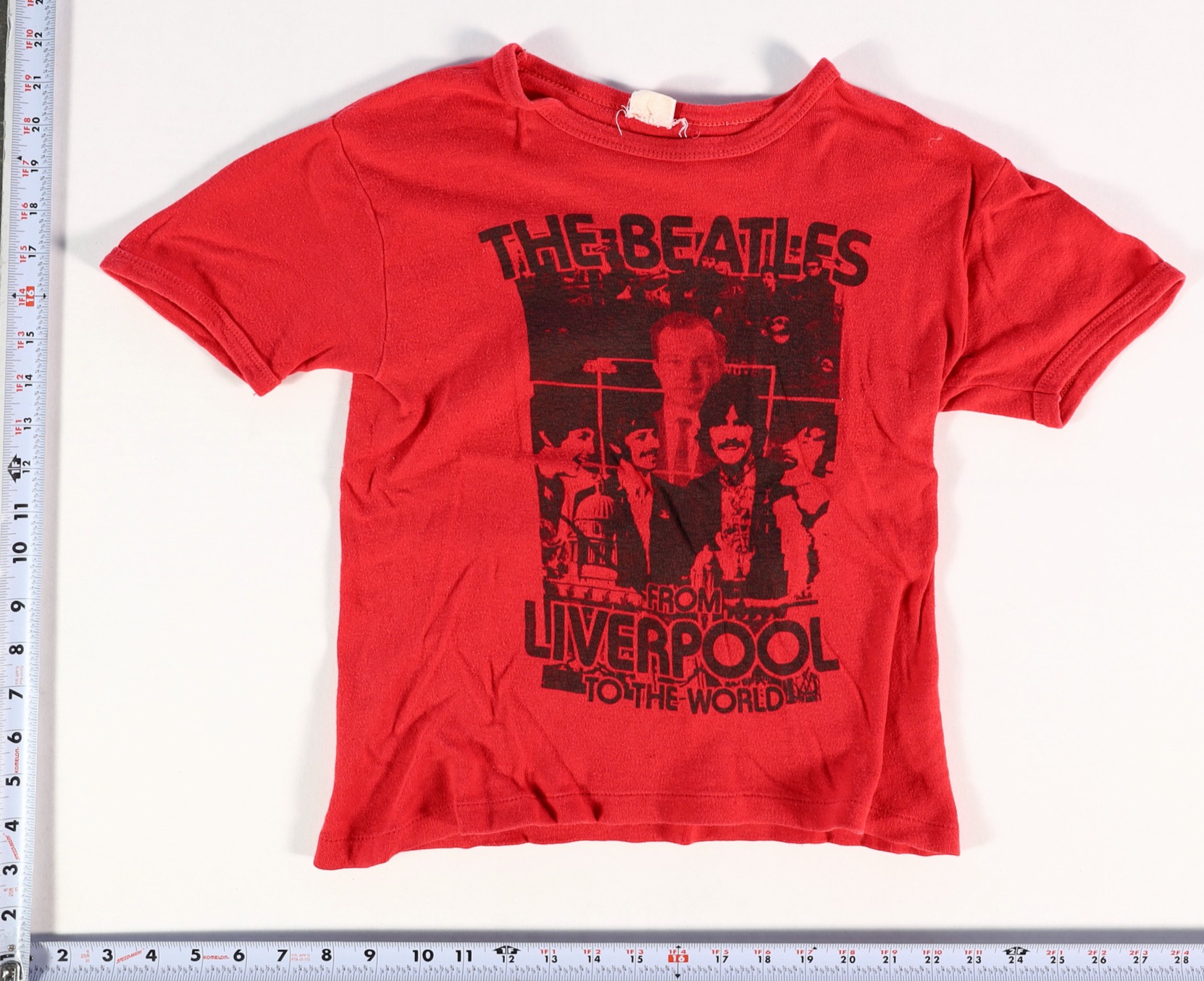 Vintage 1970s The Beatles From Liverpool To The World T-Shirt Size S