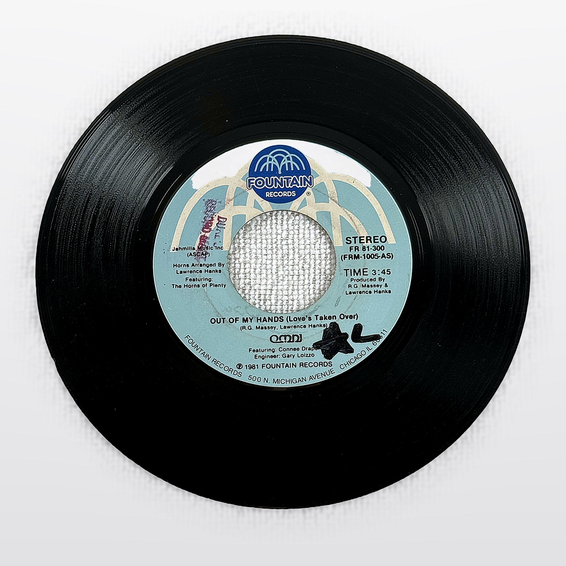 Omni Featuring: Connee Draper Out Of My Hands (Love's Taken Over) / 7" Single