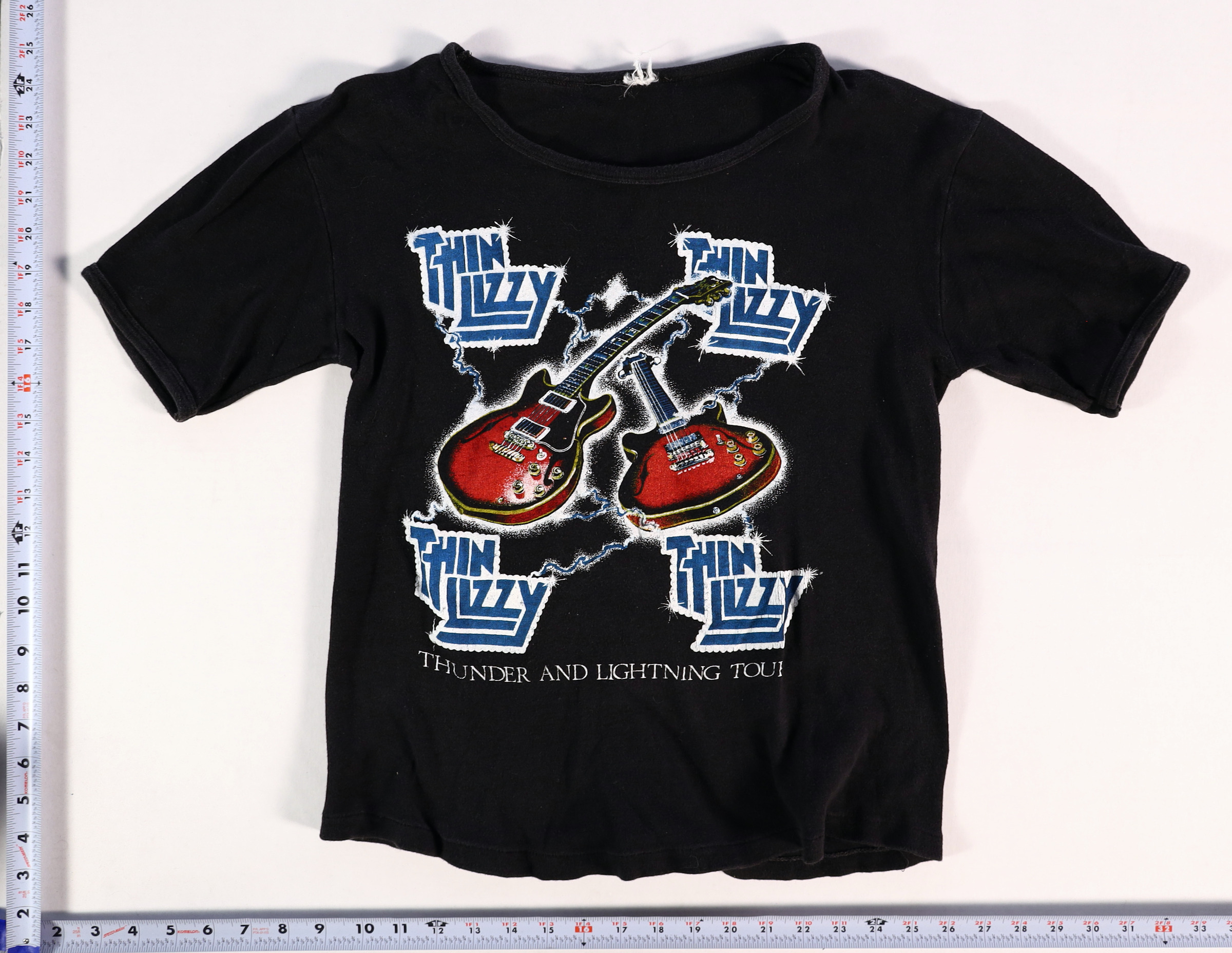 Vintage Thin Lizzy Thunder And Lightning Tour 1983 Farewell Performance T-Shirt