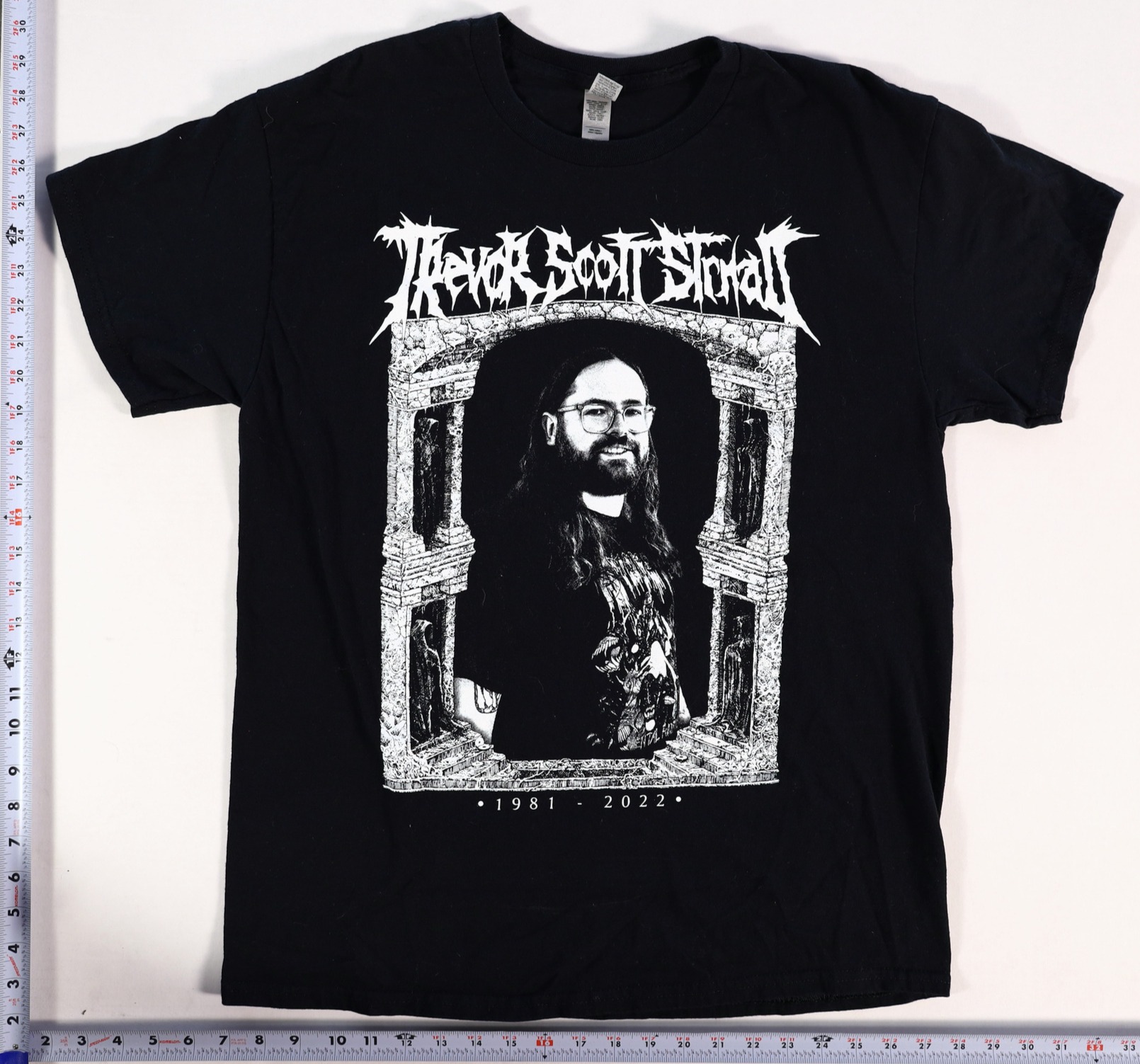 Trevor Scott Strnad 1981-2022 Memorial T-Shirt Size L