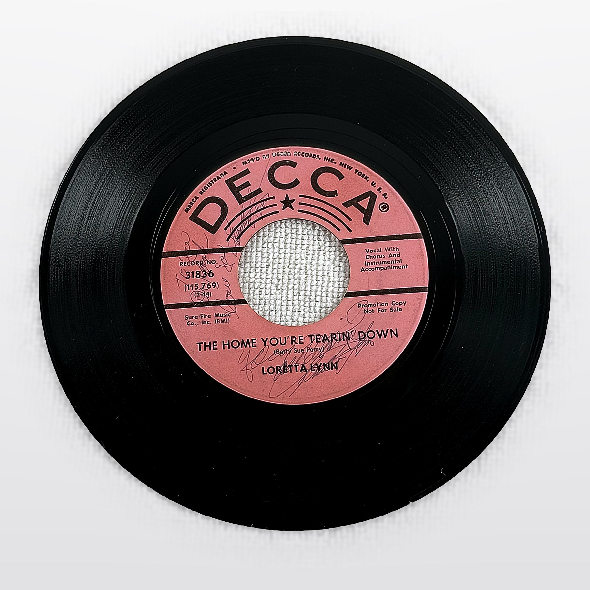 Loretta LYNN The Home You're Tearin Down 7-inch Vinyl Single Signed JSA CL89325