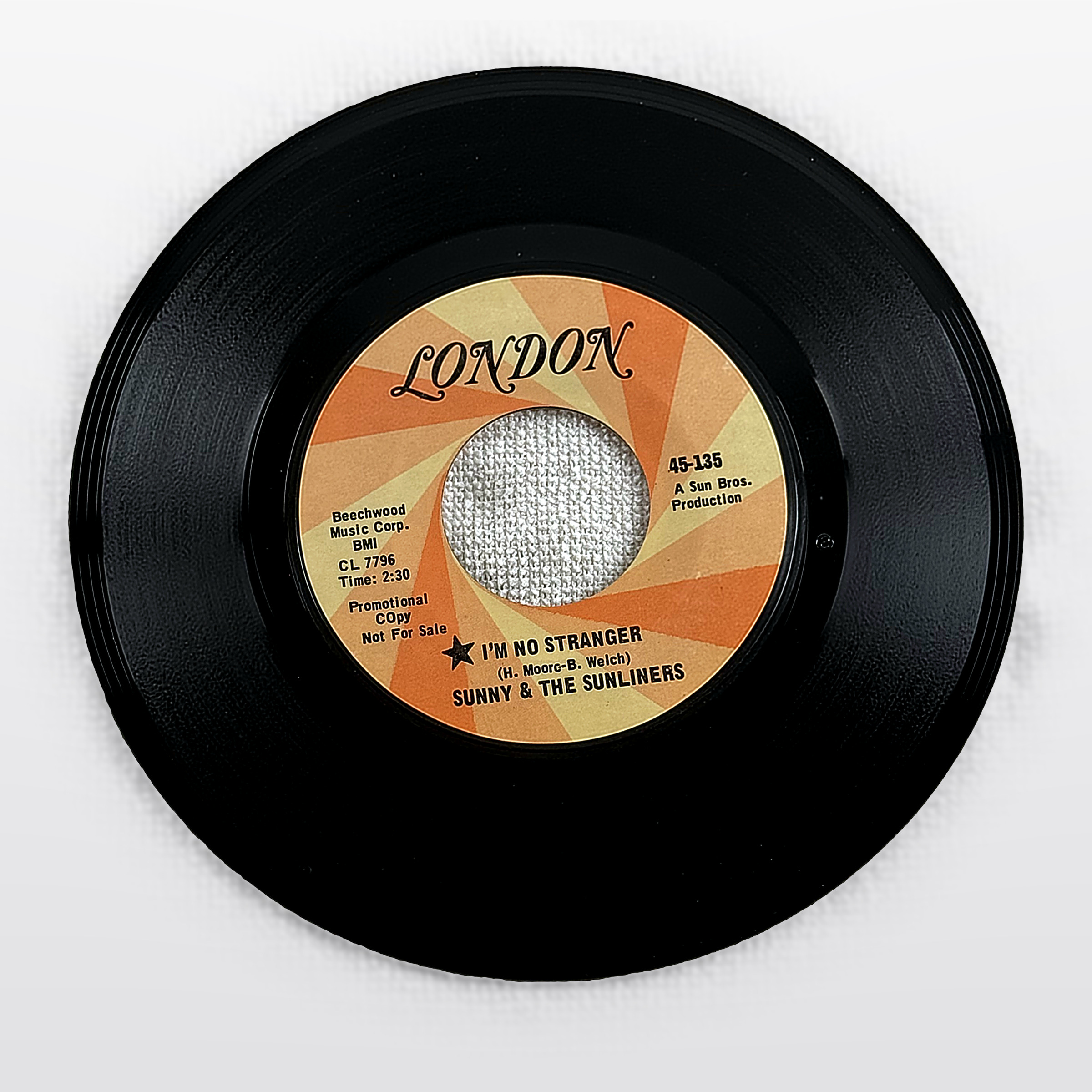 Sunny & The Sunliners I'm No Stranger 7" Vinyl 45 RPM London 45-135 Single